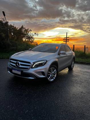 MERCEDES-BENZ GLA 200 1.6 CGI ADVANCE 16V TURBO FLEX 4P AUTOMÁTICO
